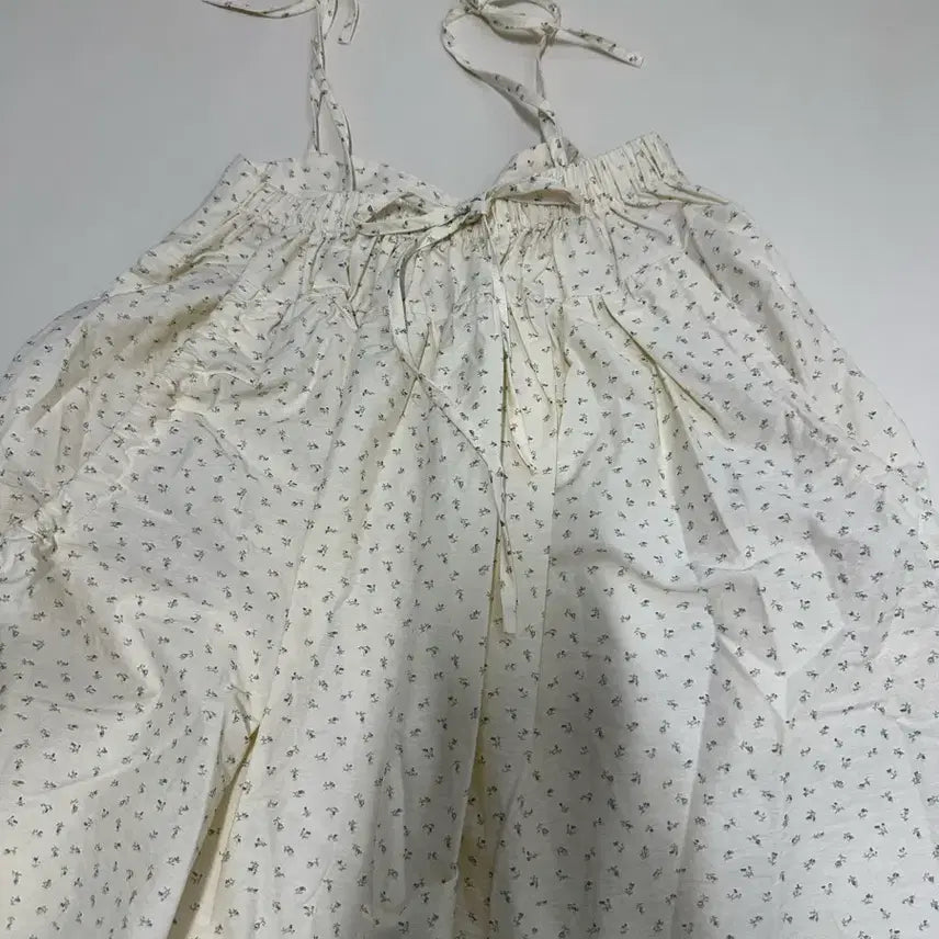 [BUNJANG] Floral Pattern Camisole Blouse/Mini Dress / (새상품) 플라워 패턴 끈나시 블라우스겸 원피스