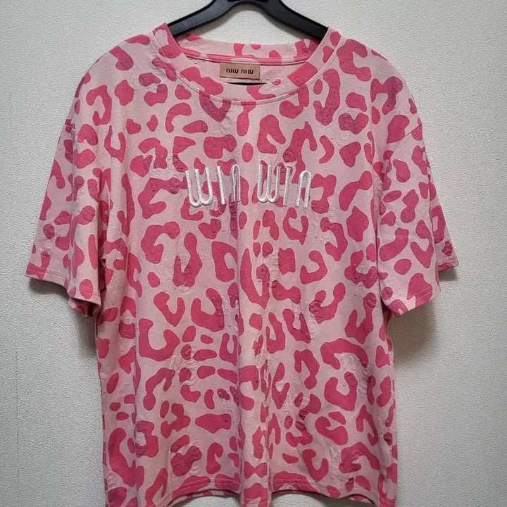 [BUNJANG] Pink Leopard Short Sleeve T-Shirt / 50804/핑크 레오파드 반팔 티셔츠/별하
