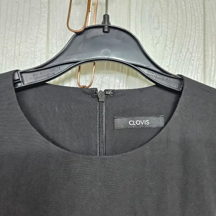 [SOLD OUT] 66. 크로비스 블랙바스락 스트링원피스