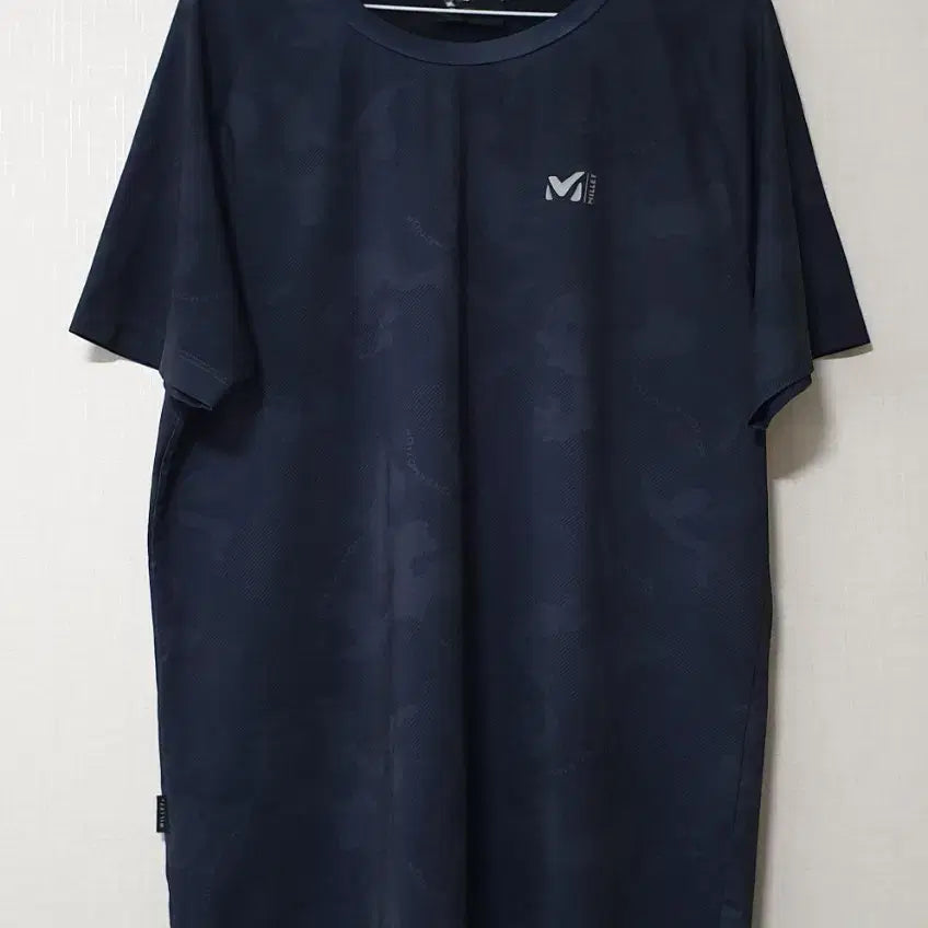 [BUNJANG] Millet Short-Sleeve T-Shirt Size 100 / 밀레 반팔티 100사이즈