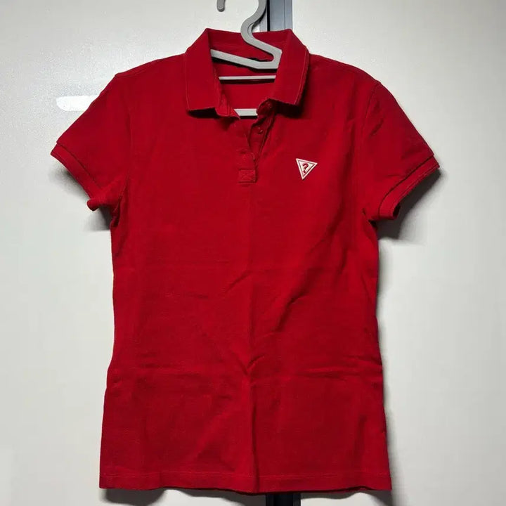 [BUNJANG] GUESS Red Logo Polo Shirt XS / GUESS 레드 카라티 XS