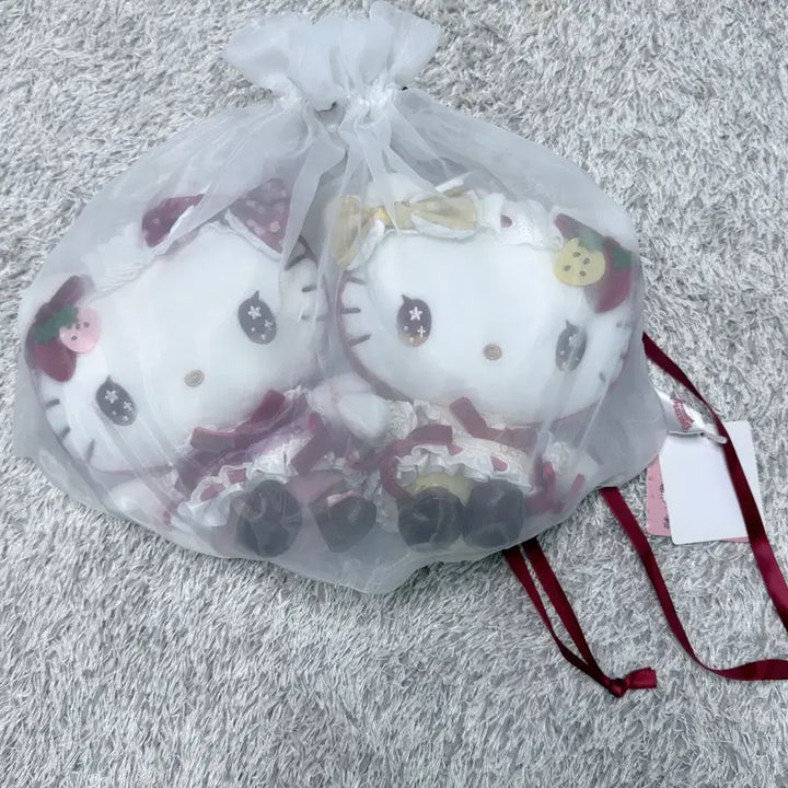 [BUNJANG] Hello Kitty 50th Anniversary Dolly Mix Set / 헬로키티 50주년 기념 돌리 믹스 세트