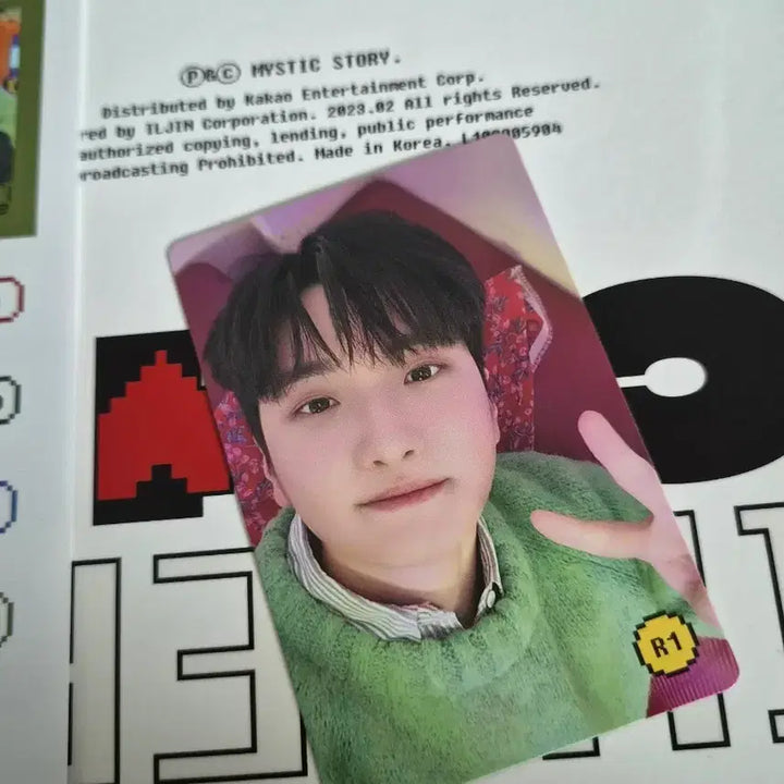 [BUNJANG] LUCY 3rd Album Insert Coin Photocard / 루시 LUCY 인서트코인 3rd 앨범 + 포카