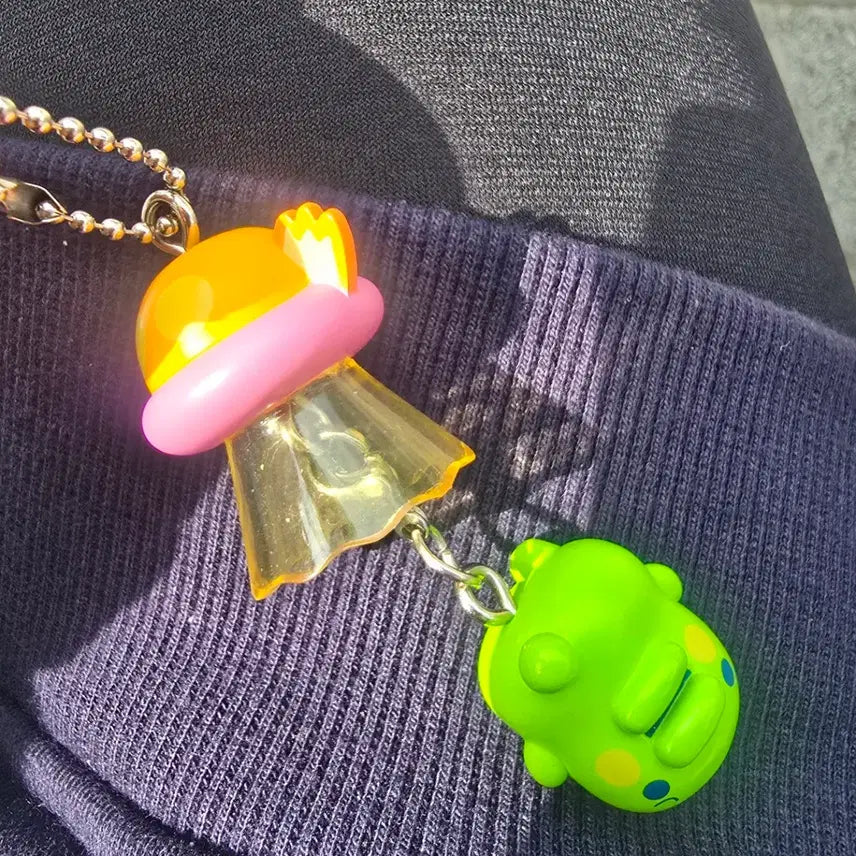 [BUNJANG] Tamagotchi UFO Jodengchi Keyring / 다마고치 ufo 주댕치 키링