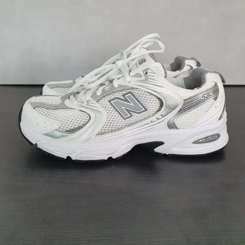 [BUNJANG] New Balance 530 White Silver Sneakers (US 7) / 뉴발란스 530 화이트 실버 (250)