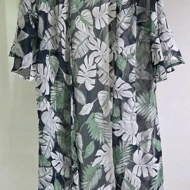 [BUNJANG] Modern Leaf Pattern See-Through Long Cardigan / 모던한 나뭇잎 패턴 시스루 롱 가디건