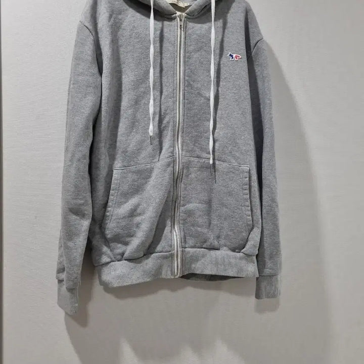 [BUNJANG] Maison Kitsuné Tricolor Fox Patch Grey Hoodie M / 메종키츠네 그레이 후드집업 M