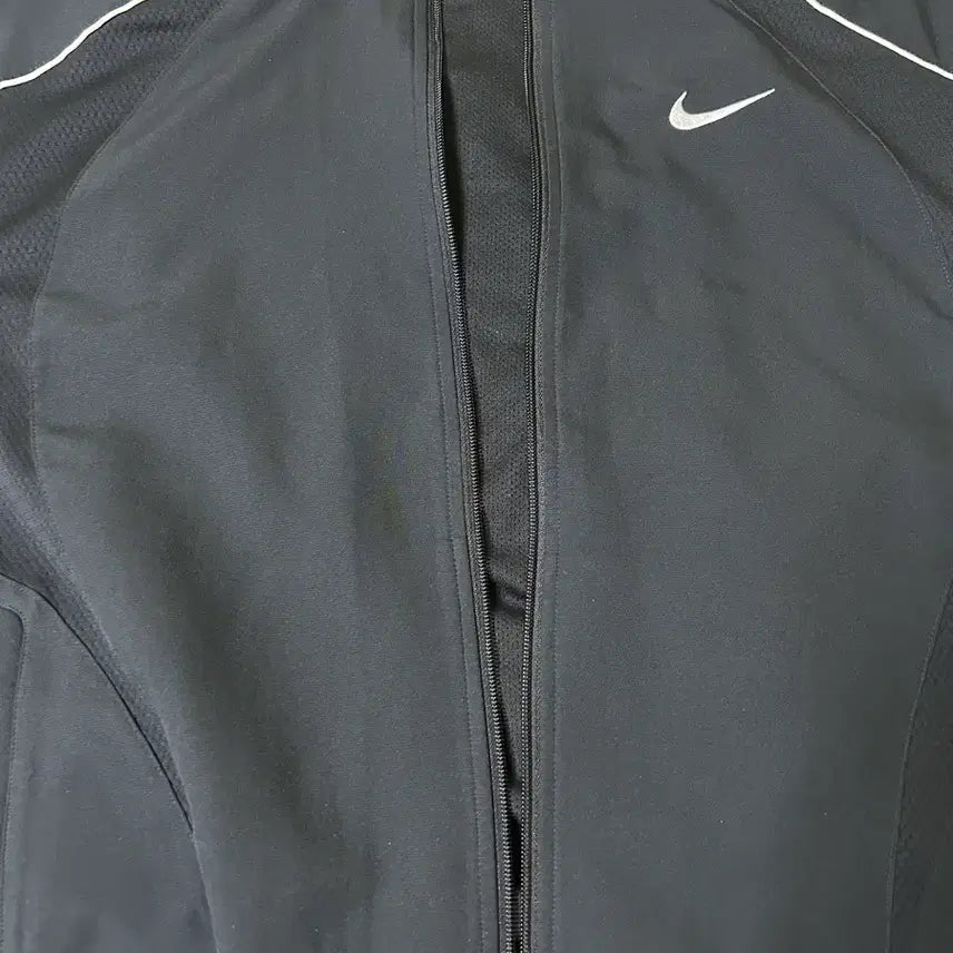 [BUNJANG] Supreme Nike Track Jacket Black L / 슈프림 나이키 트랙자켓 블랙 L