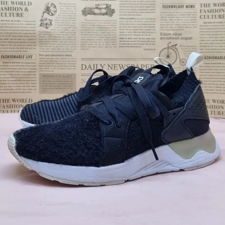 [BUNJANG] Asics Gel-Lyte V Knit Sneakers / 아식스 젤 라이트V 니트 운동화 235