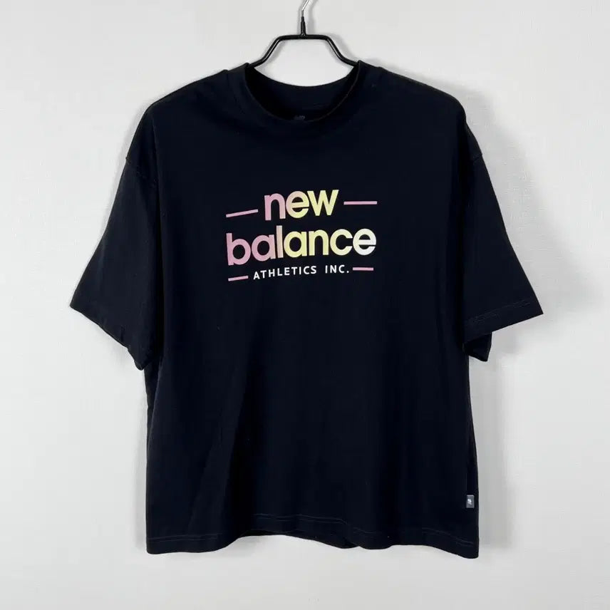 [BUNJANG] New Balance Oversized Black Round Neck Short Sleeve T-Shirt M / 뉴발란스 오버핏 블랙 라운드 반팔 티 티셔츠 여90 M 라덴 빈티지