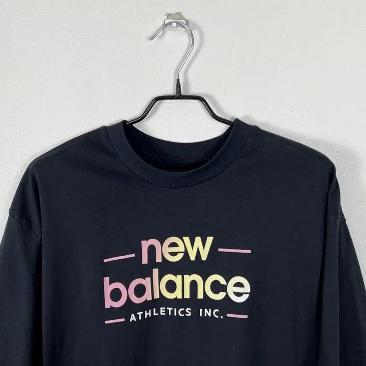 [BUNJANG] New Balance Oversized Black Round Neck Short Sleeve T-Shirt M / 뉴발란스 오버핏 블랙 라운드 반팔 티 티셔츠 여90 M 라덴 빈티지