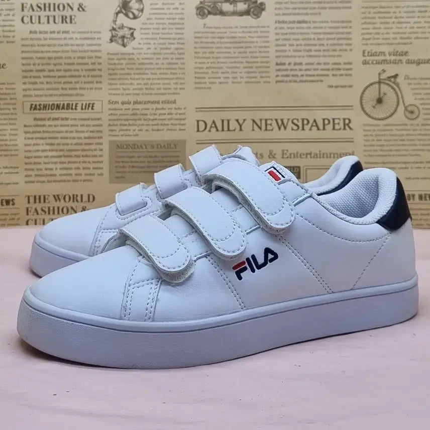 [BUNJANG] Fila Court Deluxe Velcro Sneakers 235 / 휠라 코트디럭스 벨크로 운동화 235