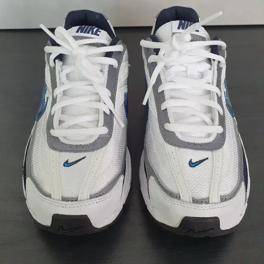 [BUNJANG] Nike Initiator White Obsidian Metallic Cool Grey / 나이키 이니시에이터 화이트 옵시디언 메탈릭 쿨 그레이 (260)