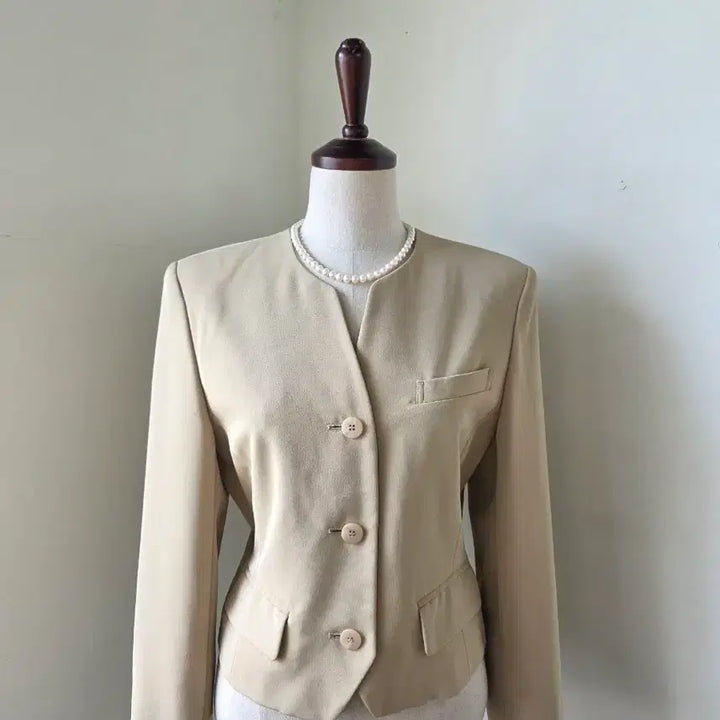 [BUNJANG] Beige Collarless Jacket / 베이지 노카라 자켓