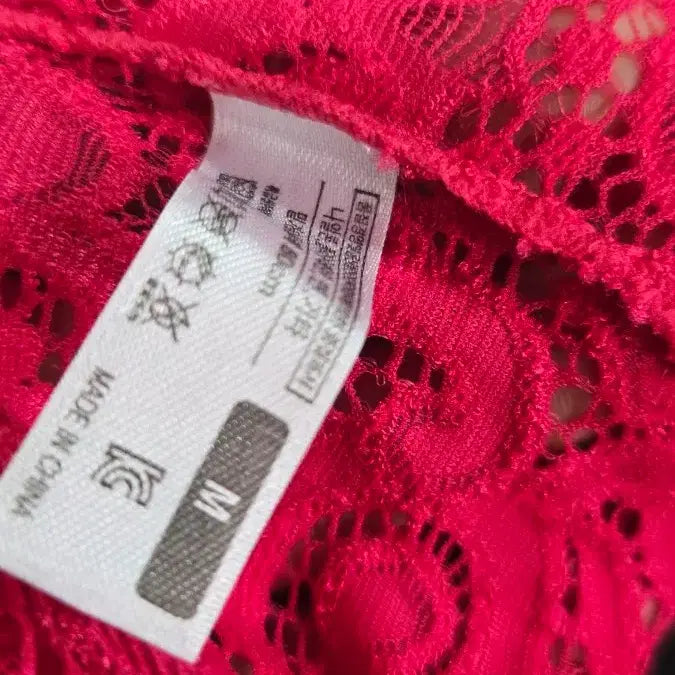 [BUNJANG] Lace Built-in Hot Pink Running Tank Top M / 레이스 내장형 핫핑크 런닝M