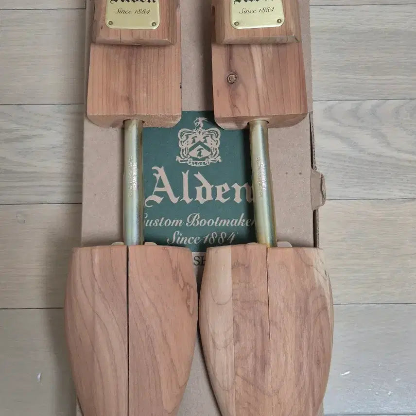 [BUNJANG] Alden Shoe Tree M Size (Set of 3) / 알든 슈트리 (Alden Shoe Tree) m사이즈 신품 3ea