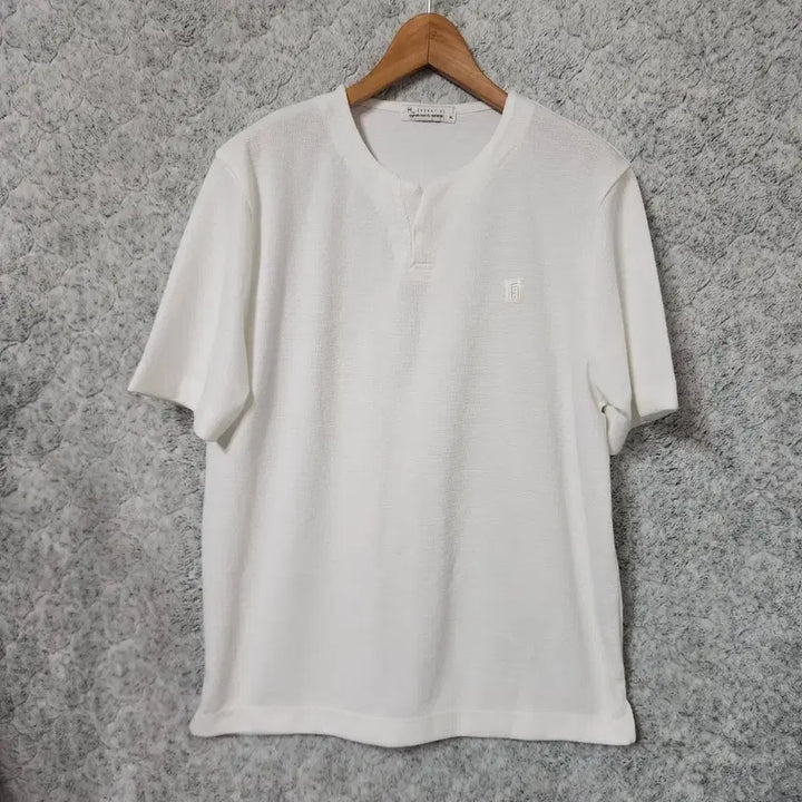 [BUNJANG] H Essential Short Sleeve T-Shirt XL / 622A [XL] H Essential 반팔 티셔츠