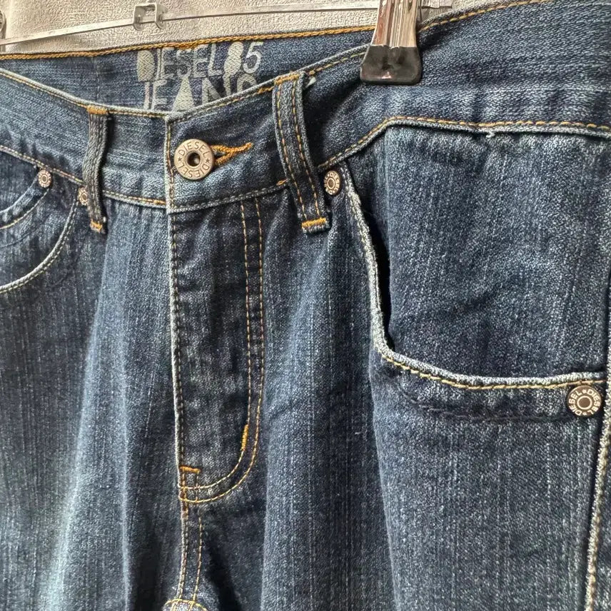 [BUNJANG] DIESEL Vintage Wash Denim Pants / DIESEL 디젤 청바지 데님 팬츠 (28)