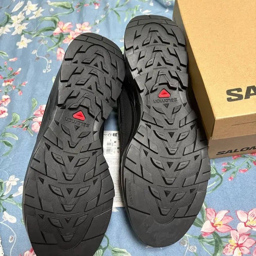 [SOLD OUT] [BUNJANG] Salomon x-alp Asphalt Black Shoes / 살로몬 x-alp 270 아스팔트블랙