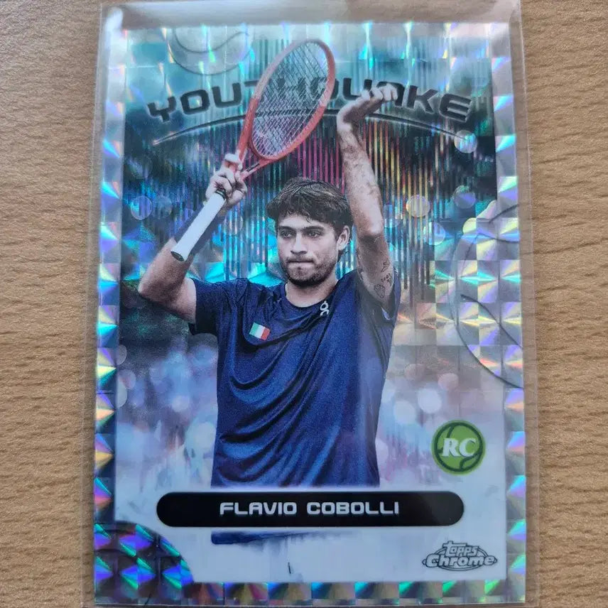 [BUNJANG] 2025 Topps Chrome Tennis Flavio Cobolli Rookie "Geometric Refractor" Card / 2025 탑스크롬 테니스 플라비오 코볼리 루키 유스퀘이크 지오메트릭리플