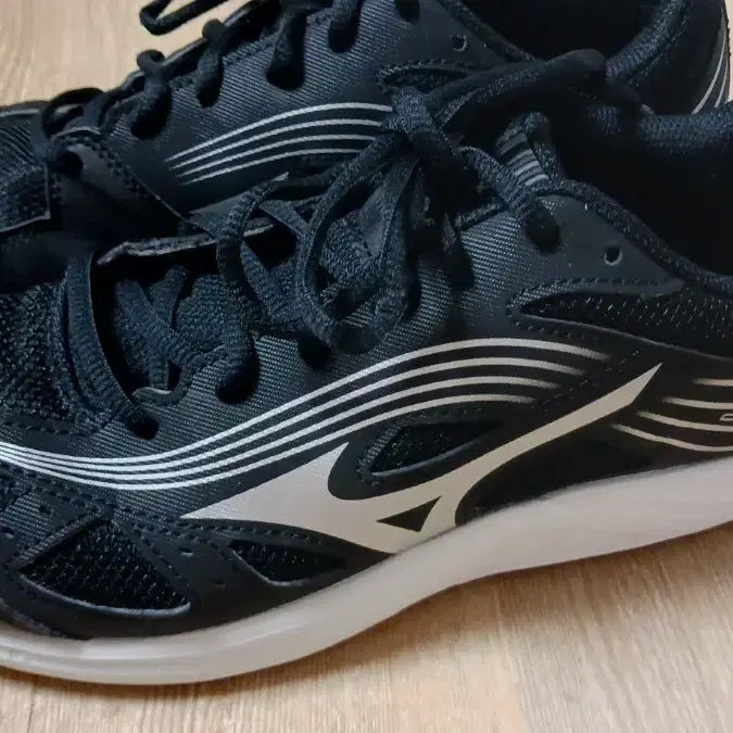 [BUNJANG] Mizuno Cyclone Speed 3 Badminton Shoes / 미즈노 사이클론 스피드 3 블랙 배드민턴화 탁구화 //265