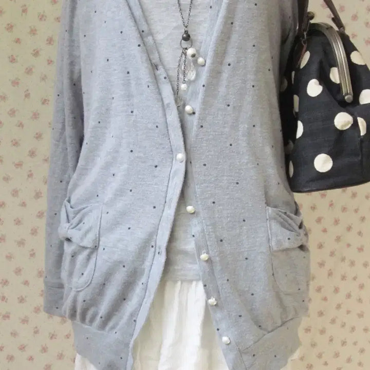 [BUNJANG] Disney Melange Grey Dot Cardigan / 디즈니 멜란지그레이 도트 가디건
