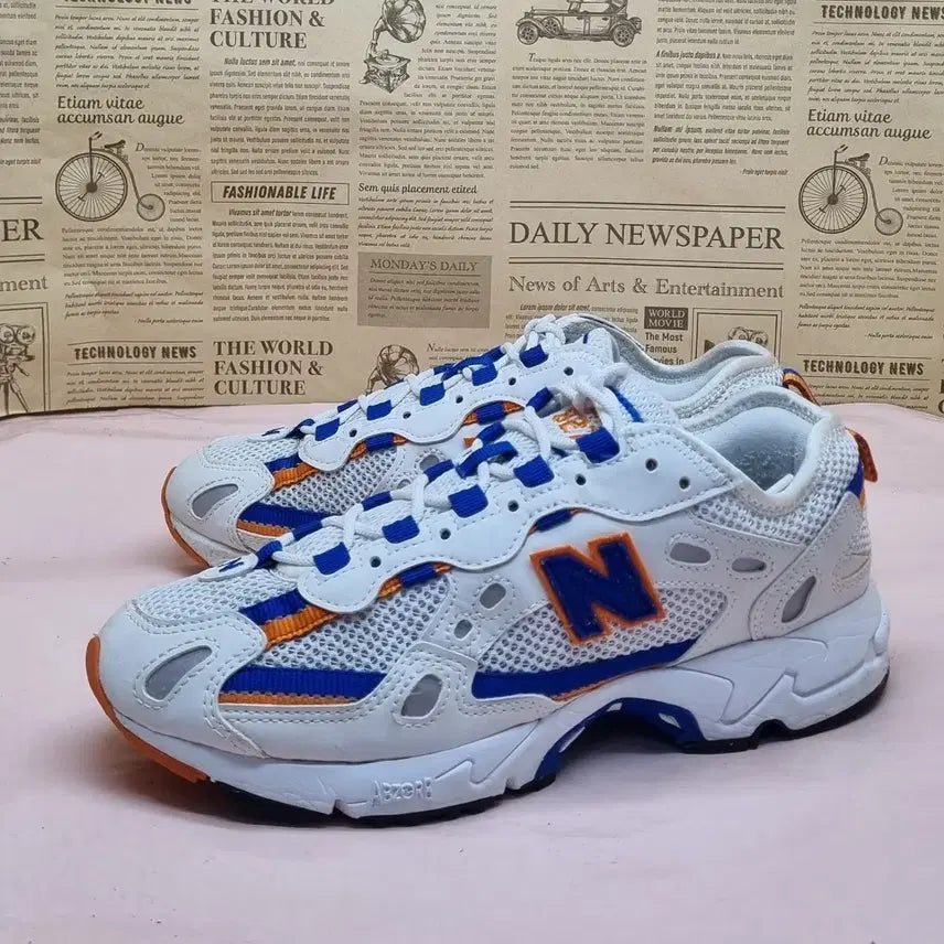 [BUNJANG] New Balance 827 Blue Orange Sneakers / 뉴발란스 827 블루 오렌지 운동화 240
