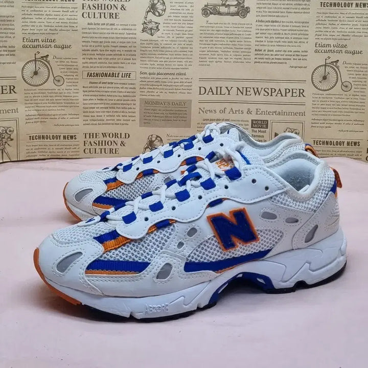 [BUNJANG] New Balance 827 Blue Orange Sneakers / 뉴발란스 827 블루 오렌지 운동화 240