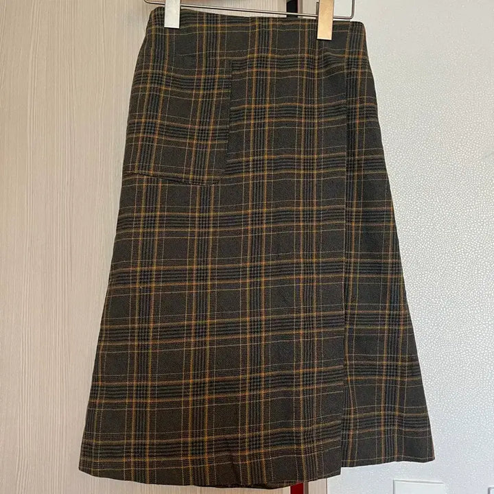 [BUNJANG] One Size Check Wrap Skirt (Brown/Khaki) / 프리싸이즈 체크 랩 스커트 (브라운/카키)