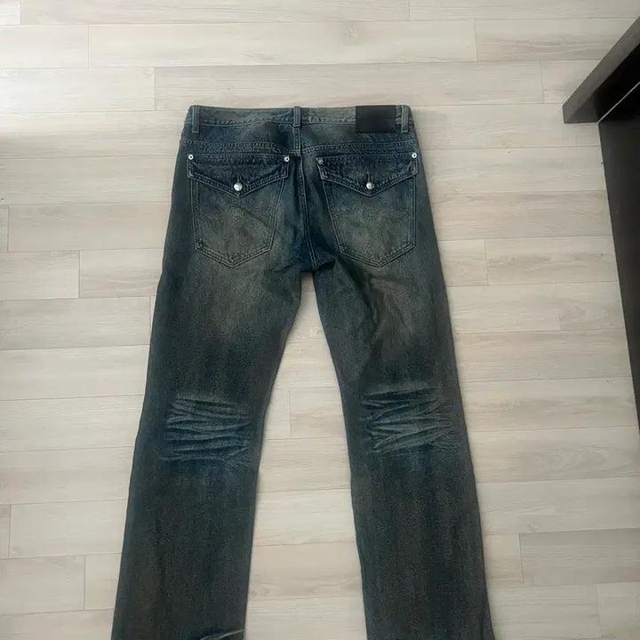 [BUNJANG] NOT FOR NOTHING Stitch Low Rise Flare Pants / 낫포너드 스티치 로우라이즈 플레어팬츠