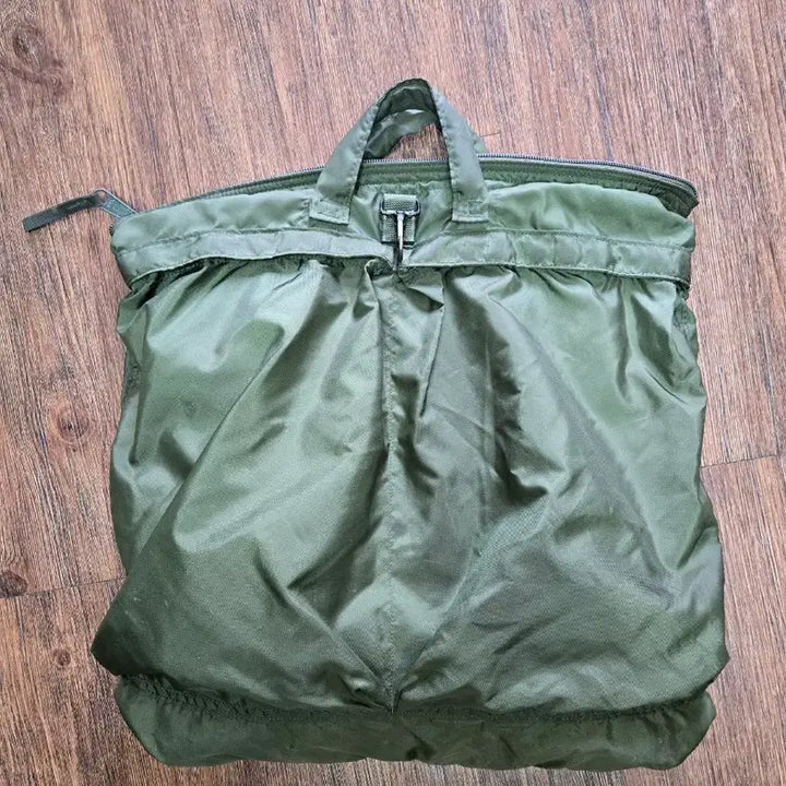 [BUNJANG] US Military Issue Pilot Helmet Bag / 미군지급조종사헬멧백