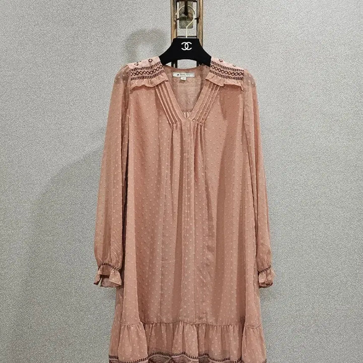[BUNJANG] Thursday Island Orange Apricot Tone Blouse / 써스데이아일랜드