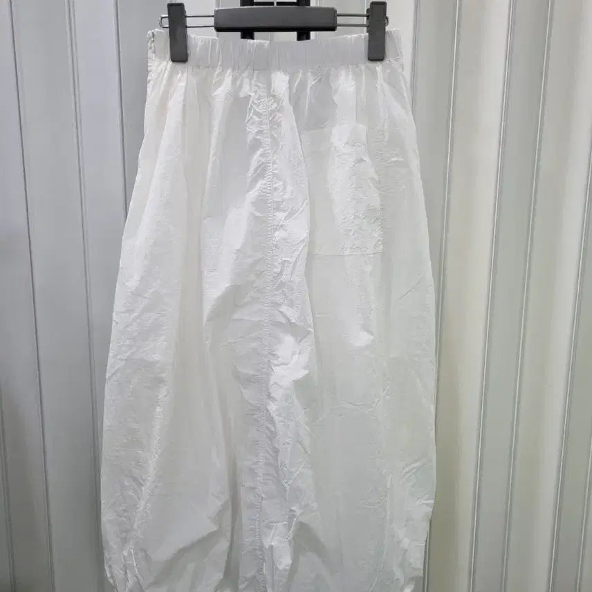 [BUNJANG] 8seconds White Balloon Fit Long Skirt / 에잇세컨즈  화이트 스커트