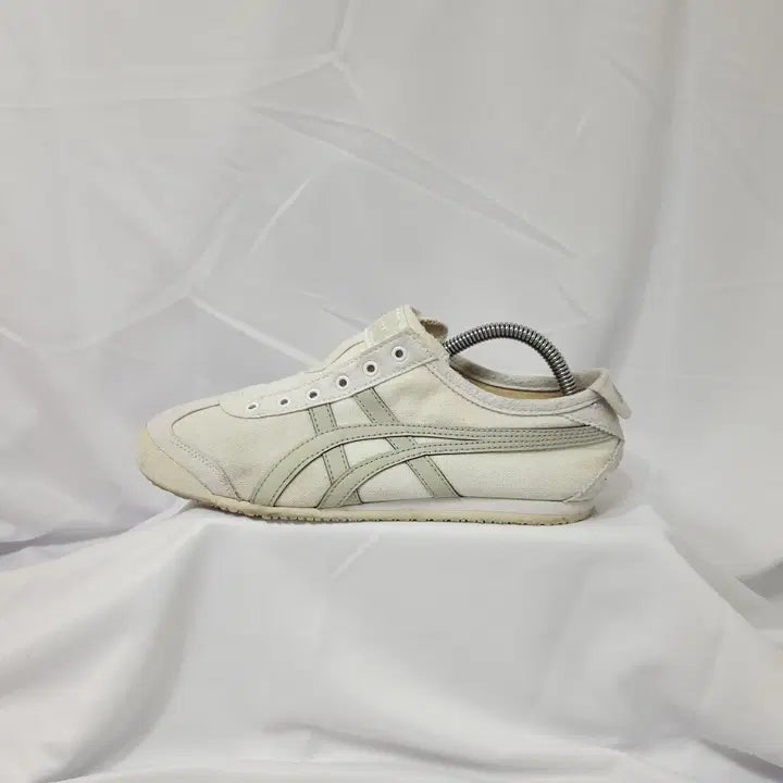 [BUNJANG] DooHa Vintage Onitsuka Tiger Mexico 66 Slip-On / 두하빈티지 240 오니츠카타이거 멕시코 66 슬립온