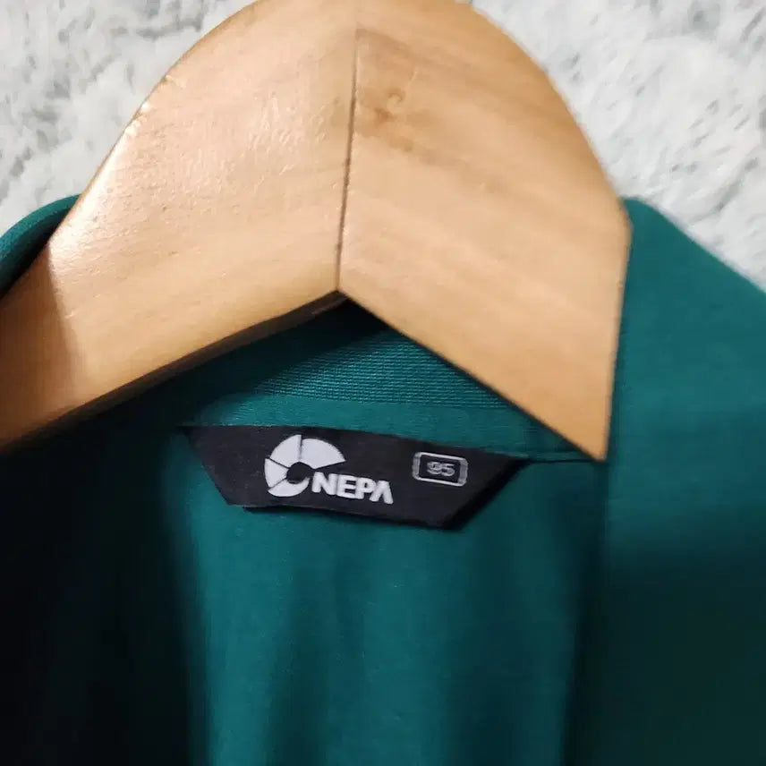 [BUNJANG] Nepa Short-Sleeve Polo T-Shirt Size 95 / 625A [95] 네파 반팔 카라티