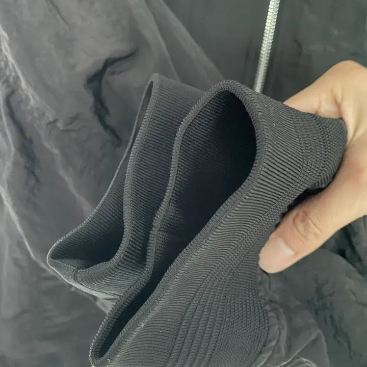[BUNJANG] Juun.J 22SS Synthetic Nylon MA-1 Hooded Zip-Up Black / 22SS 준지 화섬 나일론 MA-1 후드집업 블랙