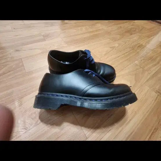 [BUNJANG] Dr. Martens 1461 Navy Stitch 3-Eye Shoes (Black) / 일본 한정 닥터마틴 1461 네이비 스티치 블랙 3홀 슈즈