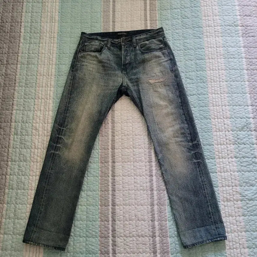 [BUNJANG] Banana Republic Premium Selvedge Denim Slim Fit Jeans (Size 30) / 바나나리퍼블릭 연청워싱 프리미엄 셀비지데님 30사이즈