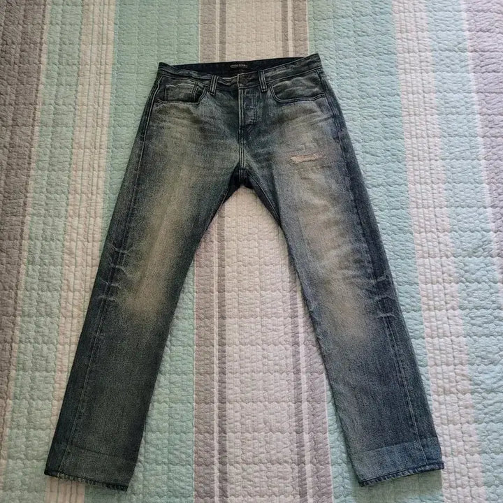 [BUNJANG] Banana Republic Premium Selvedge Denim Slim Fit Jeans (Size 30) / 바나나리퍼블릭 연청워싱 프리미엄 셀비지데님 30사이즈
