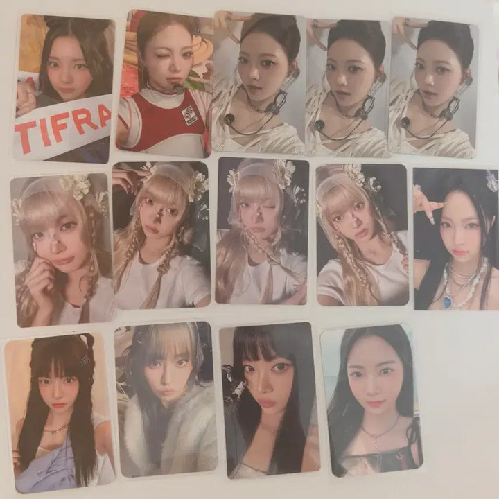 [BUNJANG] LE SSERAFIM Hong Eunchae Photocard Set (62 pcs) / 르세라핌 홍은채  포토카드 62장