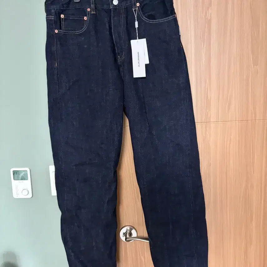 [BUNJANG] Espionage Selvedge Center Press Denim Pants XL / 에스피오나지Selvedge Center Press Denim PantXL
