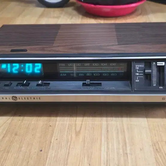 [BUNJANG] Vintage General Electric Radio / 빈티지 제너럴 일렉트리 라뒤오