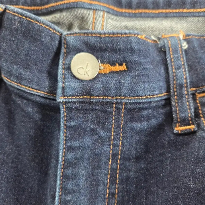 [BUNJANG] Calvin Klein Dark Wash Denim Jeans / 캘빈클라인 진청색 청바지