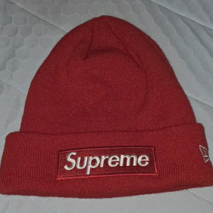 [BUNJANG] Supreme New Era Box Logo Beanie Red FW23 / 슈프림 뉴에라 박스로고 비니 레드 - 23FW