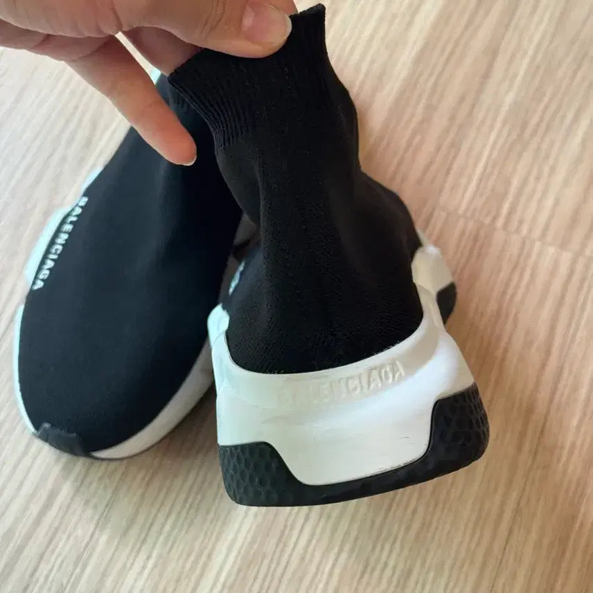[BUNJANG] Balenciaga Speedrunner Sneakers / 발렌시아가 스피드러너 36