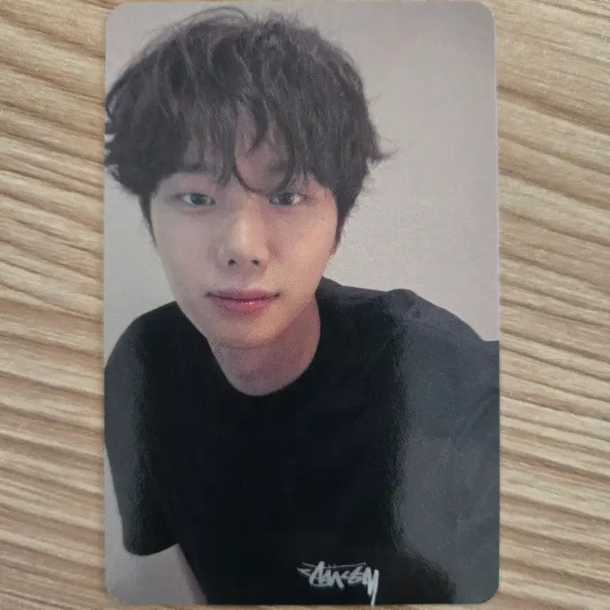 [BUNJANG] Ha Hyun Sang Stussy T-Shirt Photocard / 하현상 md 스투시 티셔츠 포토카드