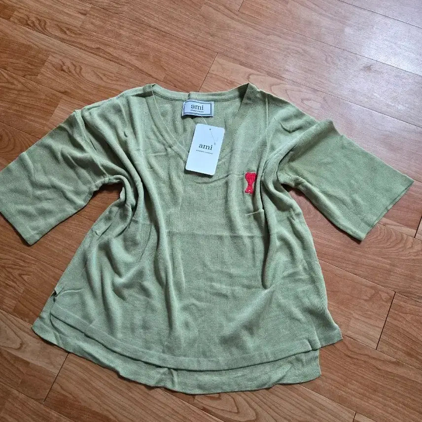 [BUNJANG] AMI Paris Embroidered Logo Thin Knit T-Shirt / 아미(ami)시원한얇은니트티