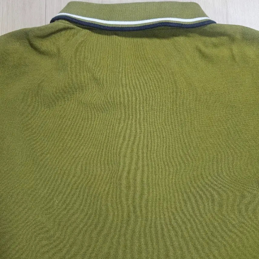 [BUNJANG] Prada Chest Logo Short-Sleeve Polo Shirt Khaki XXL / 프라다 체스트로고 반팔카라티 카키 XXL