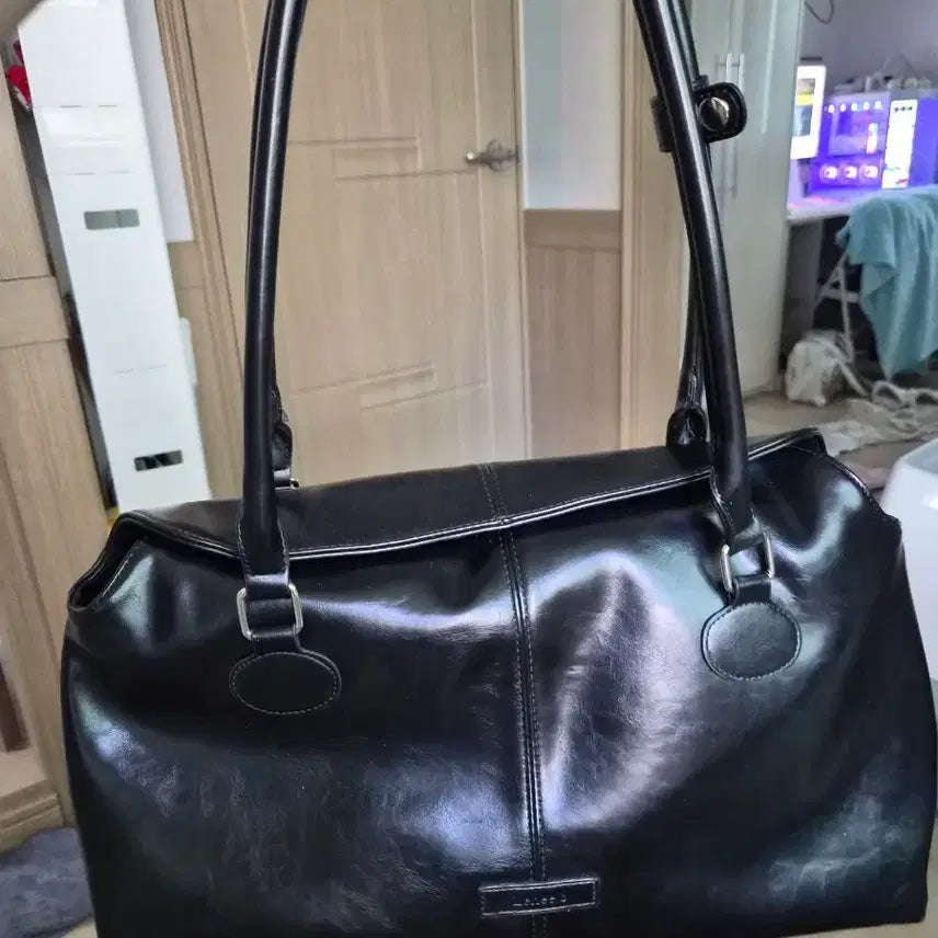 [BUNJANG] Rennee Bee Lamo Bag Black Shoulder Bag / 레니비 라모백 블랙 정가11