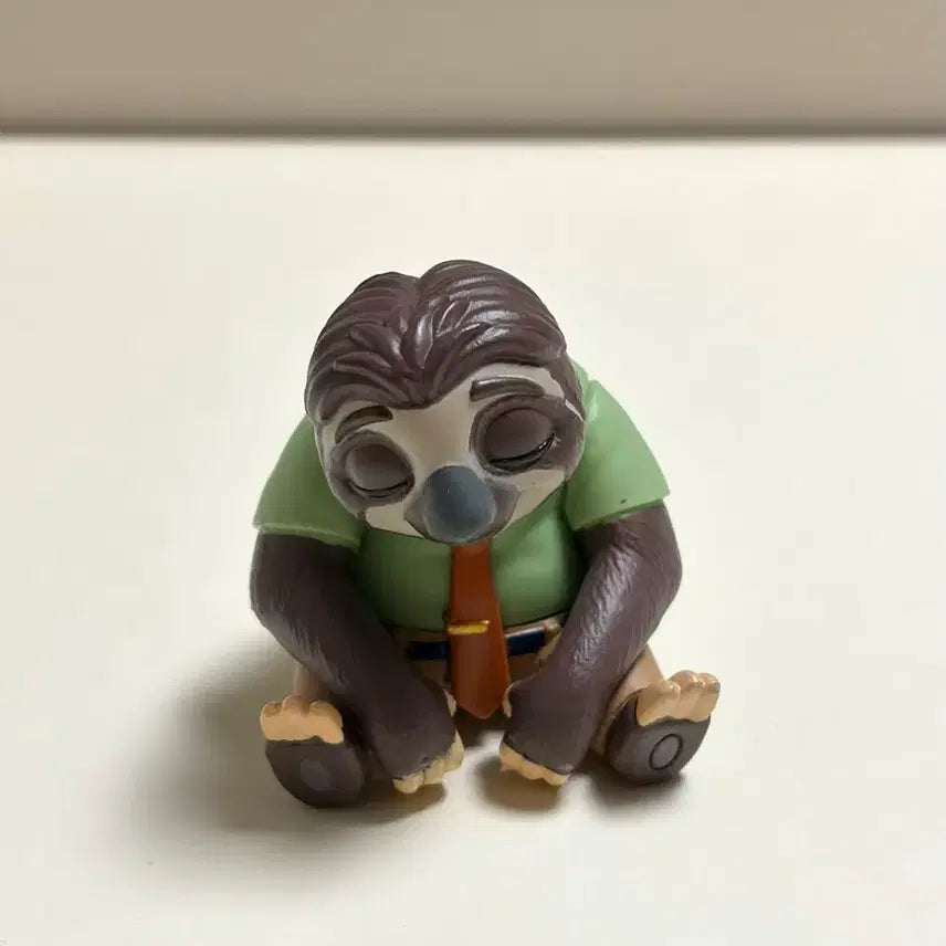 [BUNJANG] Disney Zootopia Shoulder Buddy Part 2 Flash Gacha Figure / 디즈니 주토피아 어깨쿵 파트2 가챠 - 플래시
